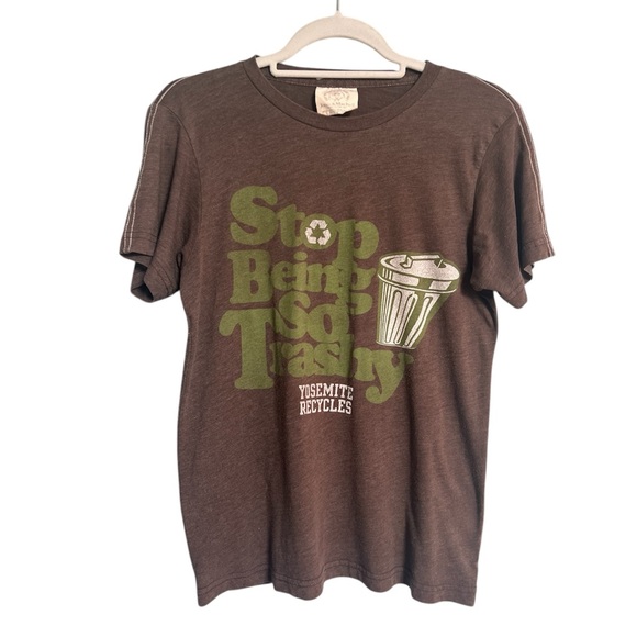 Yosemite Recycles Tee Stop Being So Trashy T-Shirt Made in USA Size Small - Picture 6 of 6